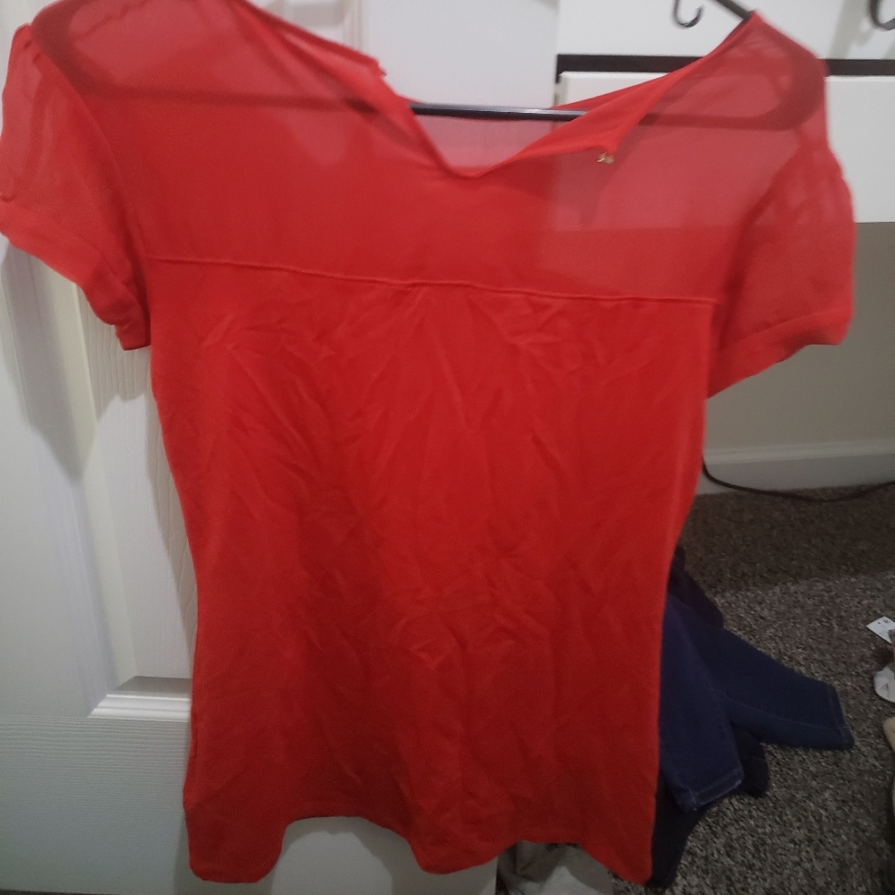 Expresd red blouse